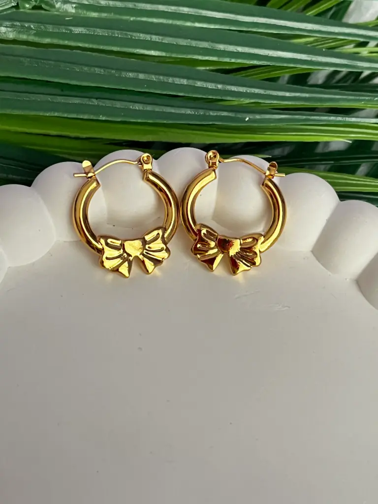 Trendy Bow Anti tarnish hoops
