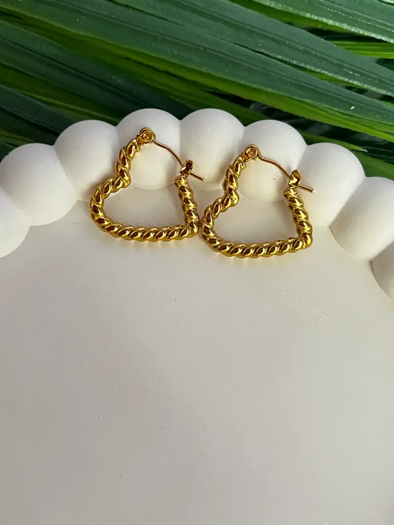 Anti Tarnish Heart twisted hoops