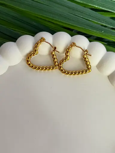Anti Tarnish Heart twisted hoops